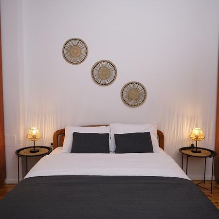 “The Elysian” City Center Apartment Солун Екстериор снимка