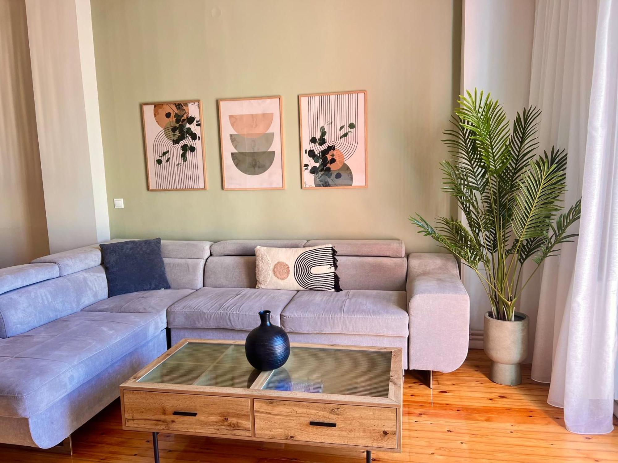 “The Elysian” City Center Apartment Солун Екстериор снимка